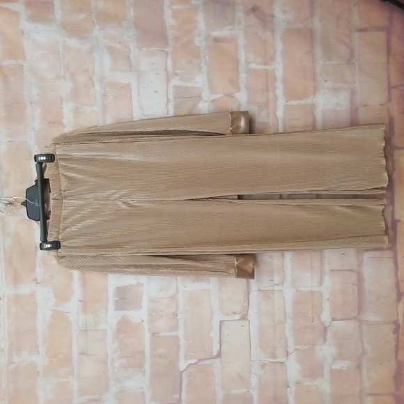 MELLODAY Shimmering Tan Pant Set - Picture 5 of 10